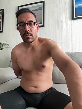 AdrianGarcia89 webcam