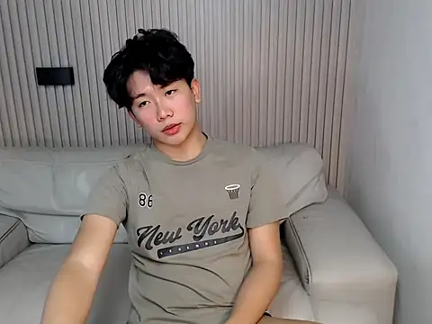 dangerzone0122 webcam