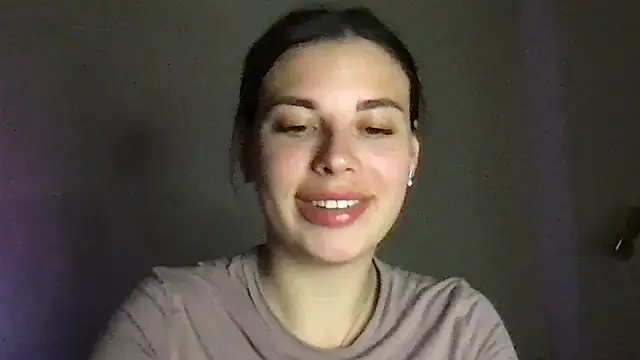 MoonriseGoddess webcam