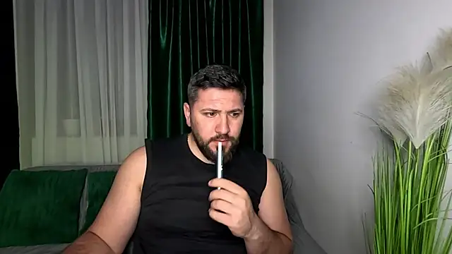 Gold_Alpha_Boy webcam