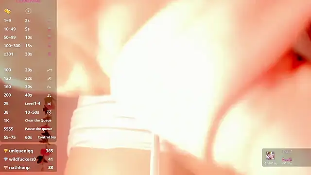 Ashleyroys_111 webcam