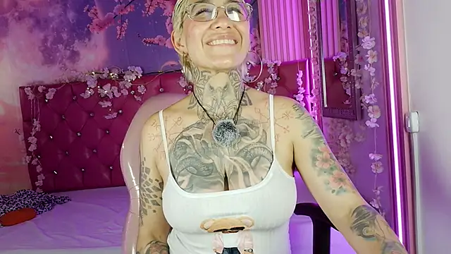 everlyn_sexx (F milf) - fuck dildo ass