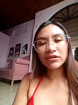 Leticia_Hinkley_ webcam