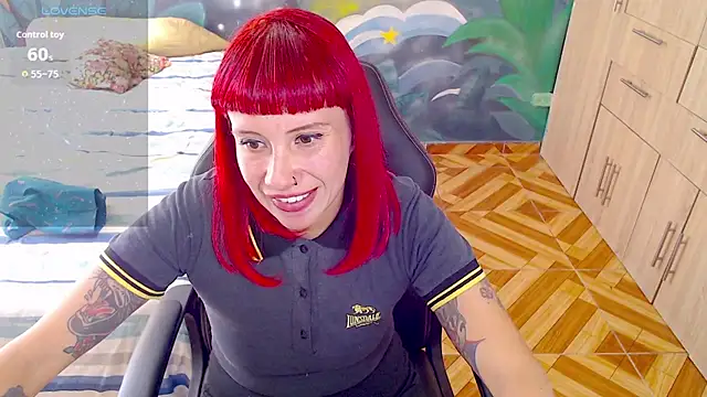 eimy_lorens (F milf) - control lovense x9 mint