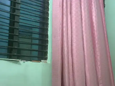 Lovely-Pandey webcam