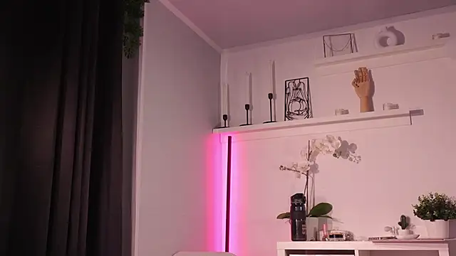 sweettener_ (T teen) - Cum show ♡