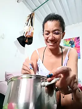 Bigassmommy_x webcam