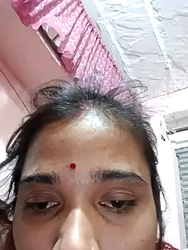 Webcam Model (Deepjakolirr)  is live.Free join now!