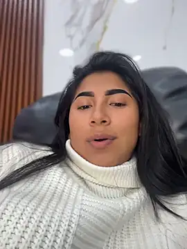 LinnaGardenia webcam