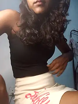 venuki_ihalagamage webcam