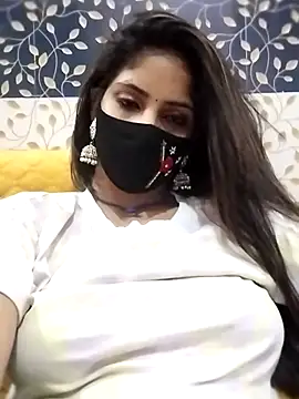 Jyoti-Love-143 webcam