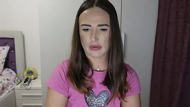 xxxPlayboydollxxx webcam