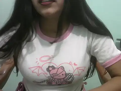 Lovely-Pandey webcam