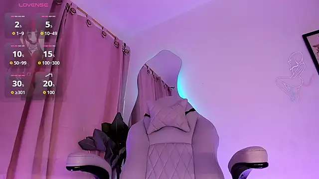 mara_royal - Mara_royal's free webcam - UK Sex Cams