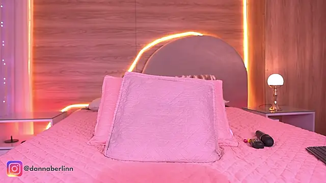 danna_berlin_ webcam