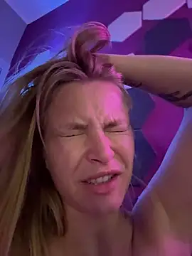 AnastasiaAniess webcam