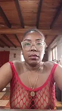 channeldelacroix (F milf) - OPEN ASS