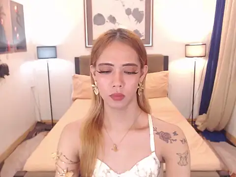 PreciousAmore webcam