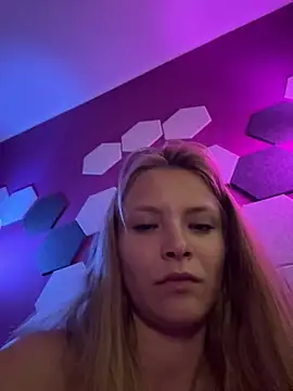 AnastasiaAniess webcam