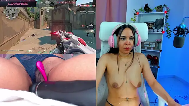 Webcam Model (VenusIslove)  is live.Free join now!