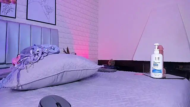 Elizabetth_Benz webcam