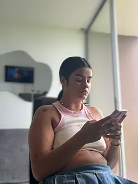 Kaily_Sweet16 webcam