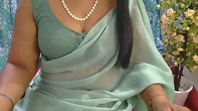 Mallu_Manisha webcam