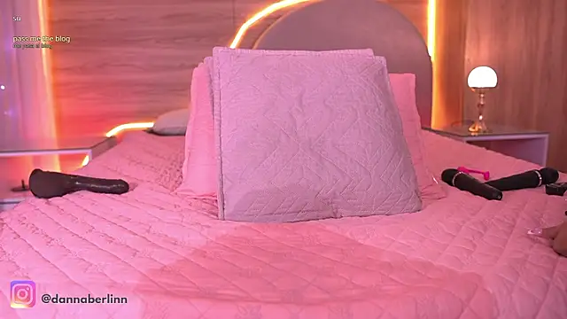 danna_berlin_ webcam