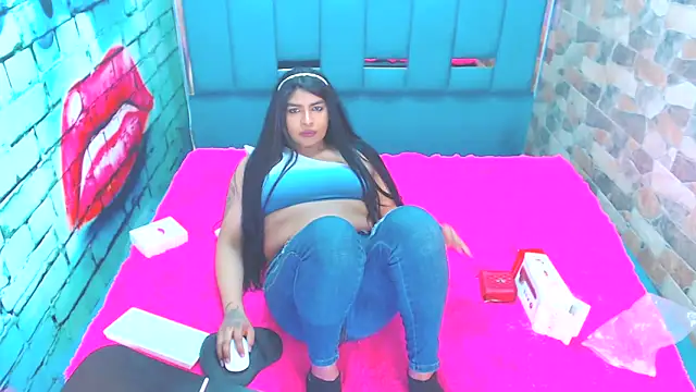 violet_bigcock774 webcam