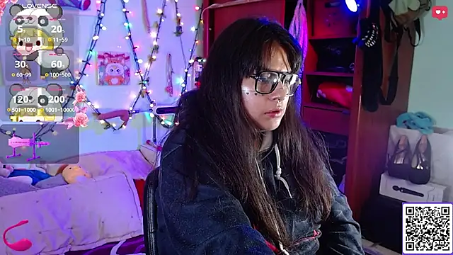 _lilith_heavy webcam