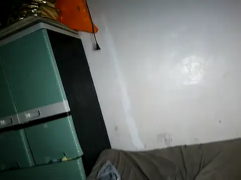 SpankyMyAss69 webcam