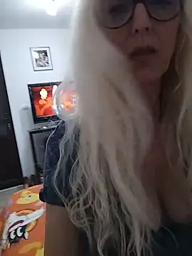 _sexyBLONDE46_ webcam