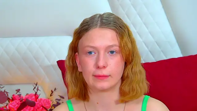 BeatriceBinoche webcam