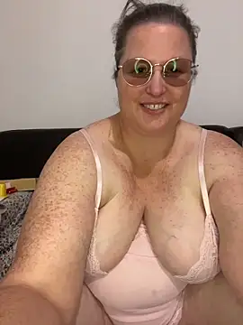 bea_french_curvy webcam