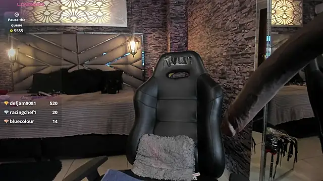 Nicolle_Doll_ webcam