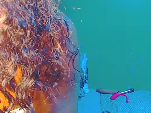 ToiletPlayBarbieDoll webcam