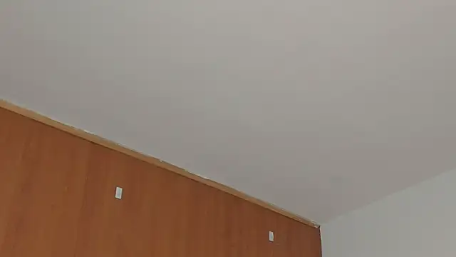 Wendy_Marchall webcam