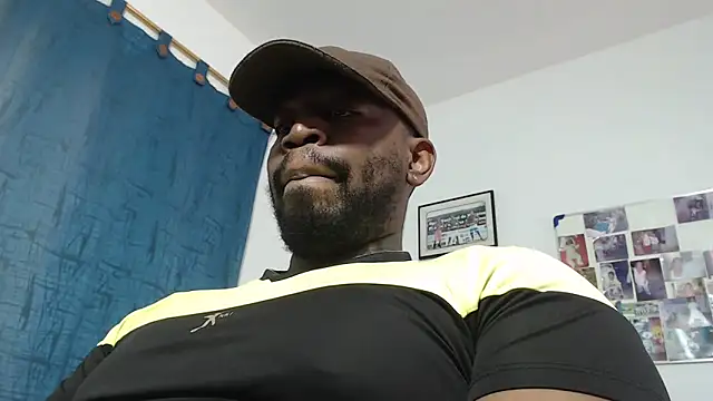 strong__anthony webcam