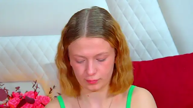 BeatriceBinoche webcam