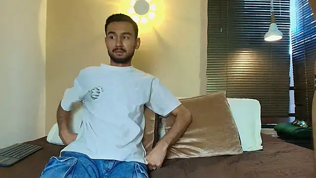 Damon_Salvarote_S webcam