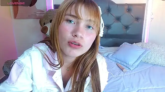 Celeste__London webcam