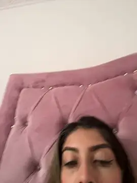 yelena_mutizz1 webcam