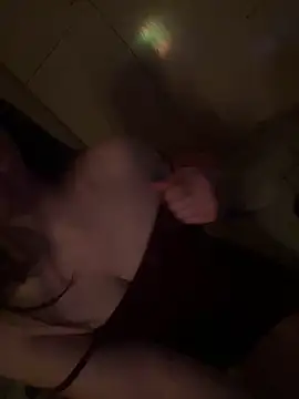 mery_lou20252 webcam