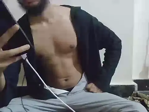 itsmemadhu2019 webcam