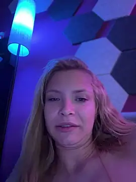 AnastasiaAniess webcam