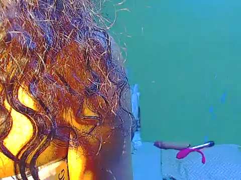 ToiletPlayBarbieDoll webcam