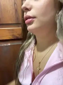 Miss_valeriaa webcam