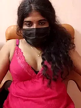 Webcam Model (Sunitha28)  is live.Free join now!