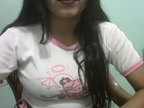 Lovely-Pandey webcam