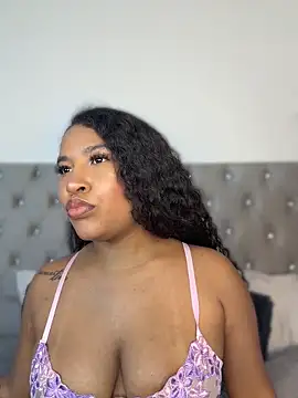 izzybelmonth12 webcam